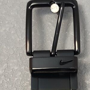 Nike belt reversible